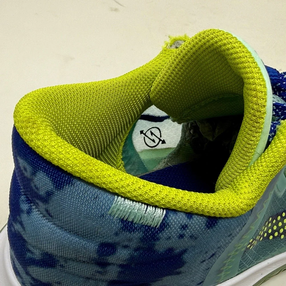 Nike Kyrie Flytrap 4 Mens Sz 8 - 8 1/2 Basketball Shoes Blue Green CT1972-400